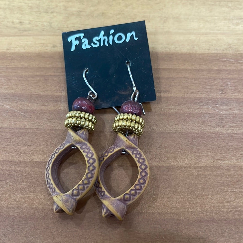 Dangle Earrings